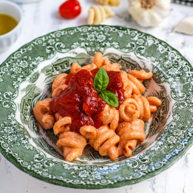 Trottole con pomodoro e ricotta